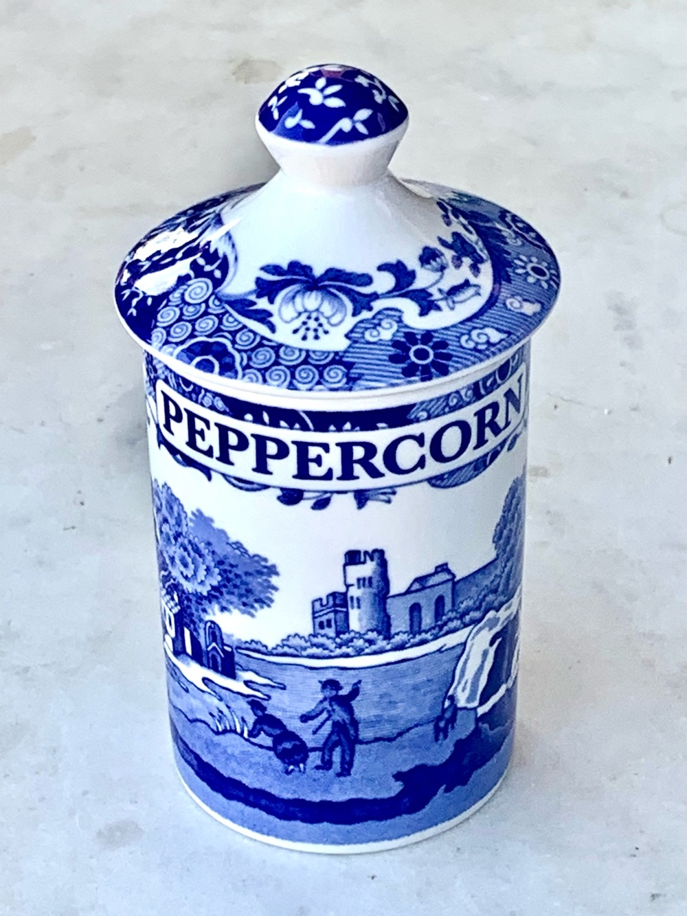 SPODE BLUE ITALIAN  Blue and White 'PEPPERCORN' Ceramic Spice Jar with Lid 4IN